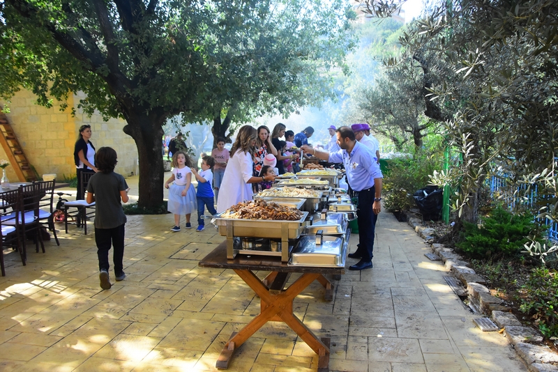 Lycee Montaigne Lunch at La Citadelle de Beit Chabeb